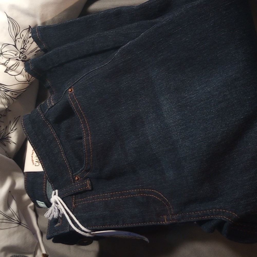 Women's jeans